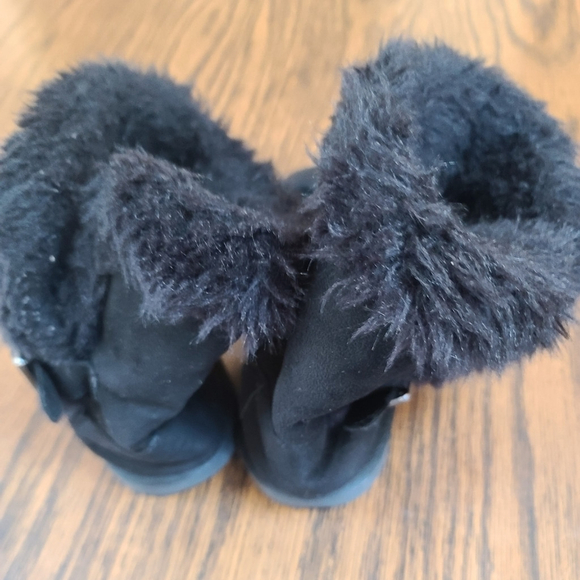 Children's Place Girls Winter Boots Faux Fur Size 1 - Picture 7 of 9